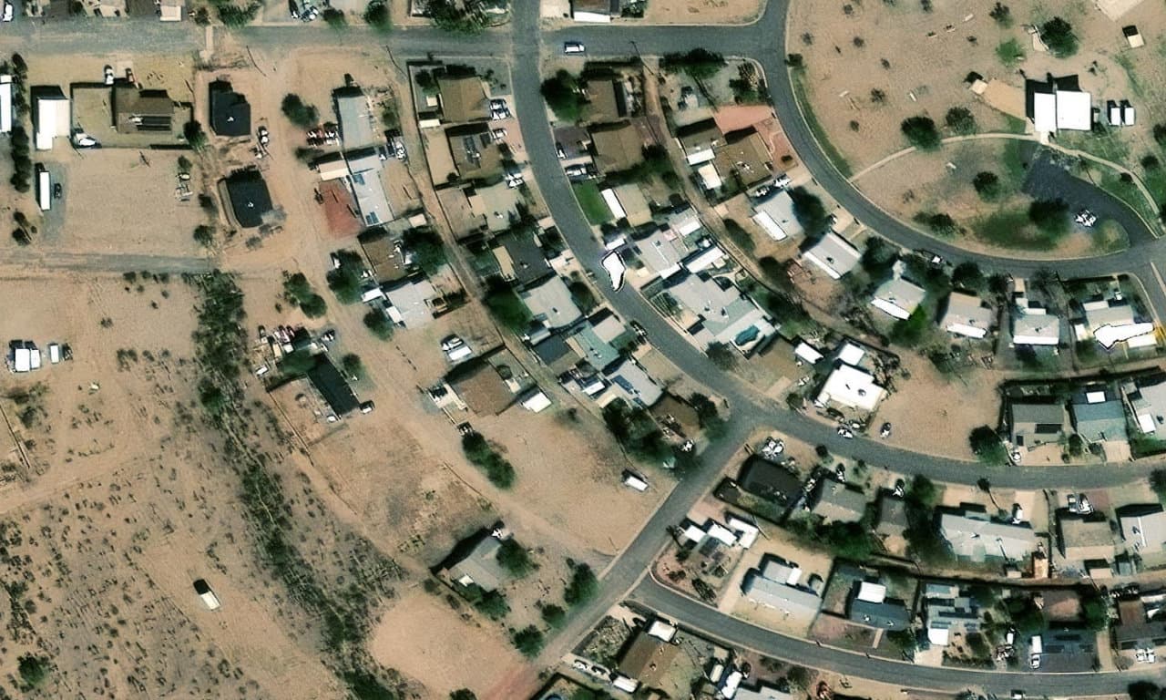 Aerial view centered on 232 PERETZ CIR MORRISTOWN, AZ 85342