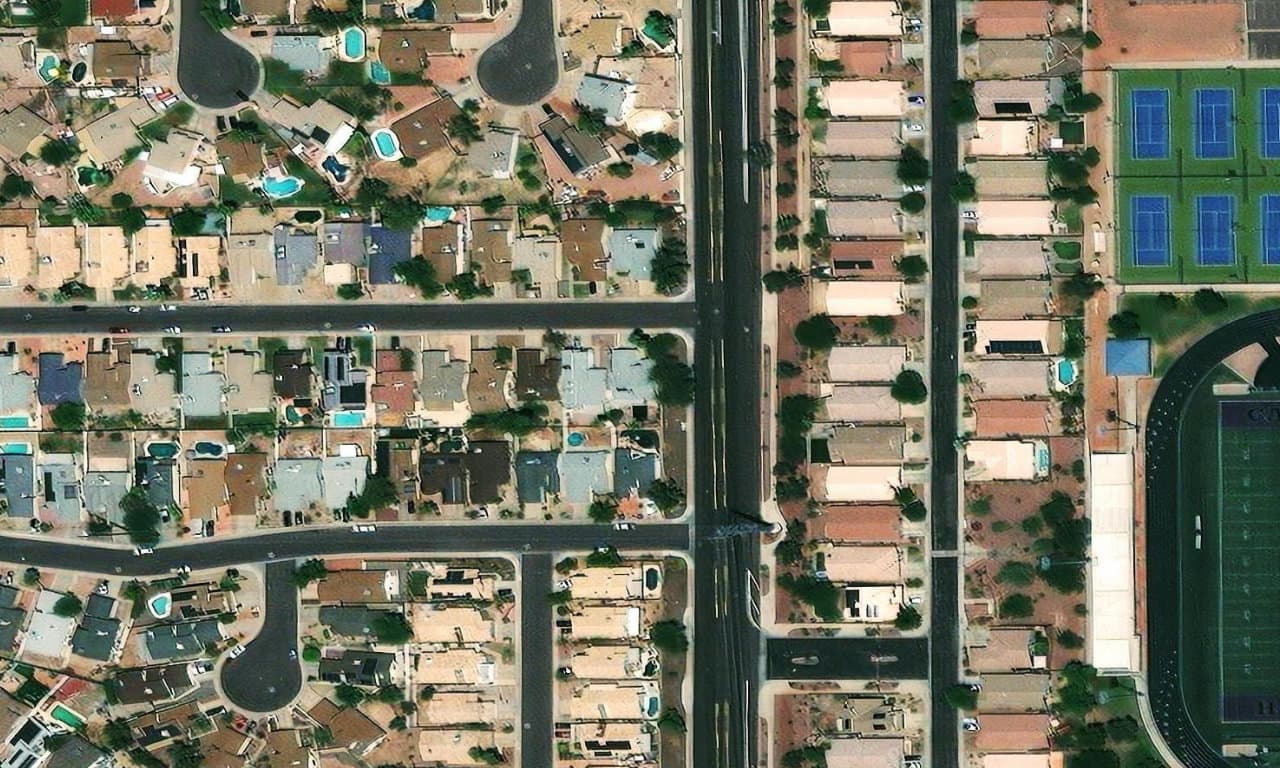 Aerial view centered on 1531 E ROSEMONTE DR PHOENIX, AZ 85024