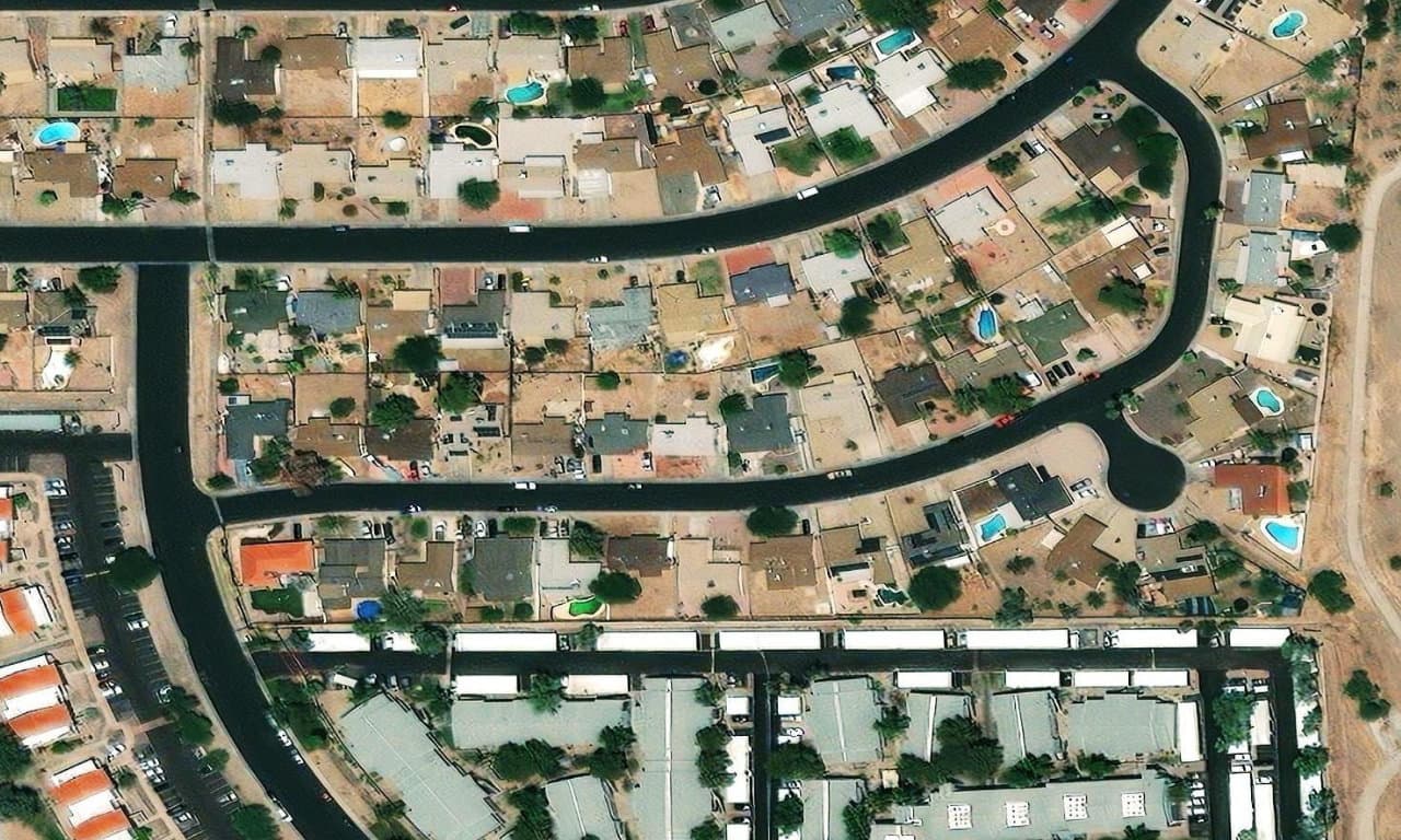 Aerial view centered on 1006 W DANBURY RD PHOENIX, AZ 85023