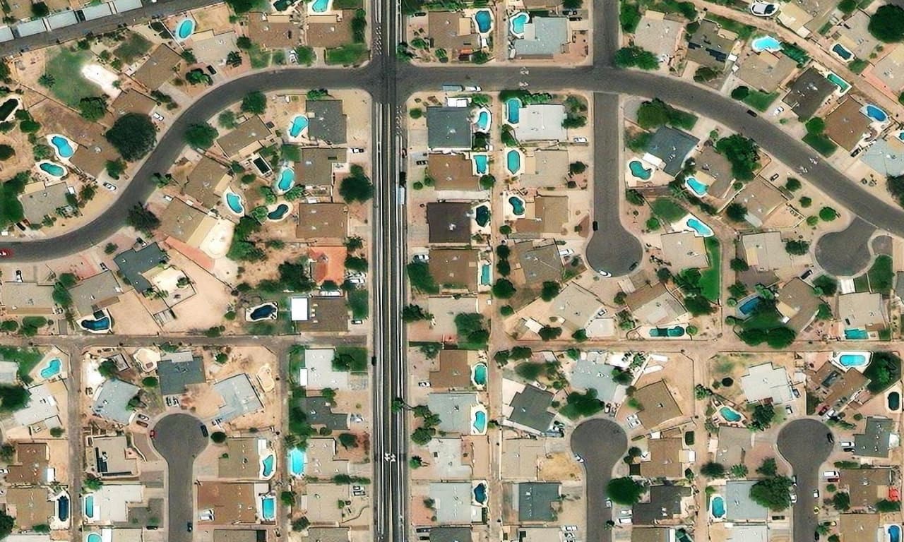 Aerial view centered on 6721 S LAKESHORE DR TEMPE, AZ 85283